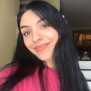 Meet your Posher, Mariell